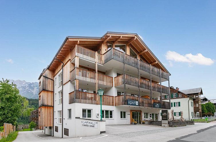 Verblijf in Apart33 Top 1-25, een vakantiehuis in Haus im Ennstal, Steiermark, met prachtig uitzicht op de bergen.