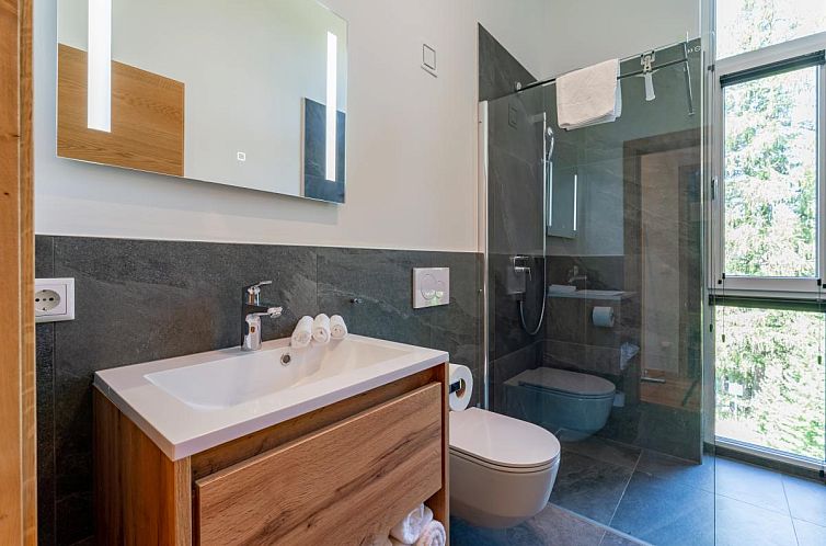 Alpinchique 3 Mountain Chalet