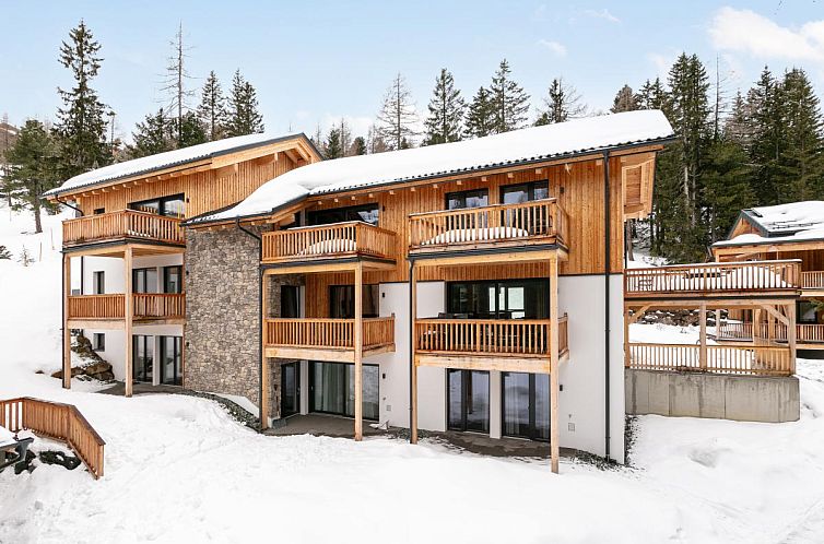 Alpinchique 3 Mountain Chalet