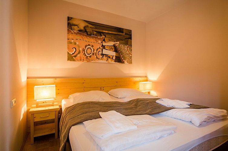 Appartement #6 mit Balkon