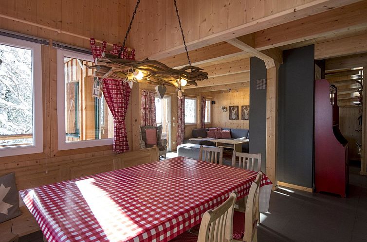 Vakantiehuis #13 mit IR-Sauna & Sprudelwanne innen