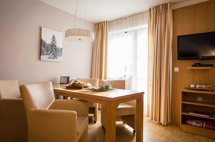 Appartement #11 mit Balkon