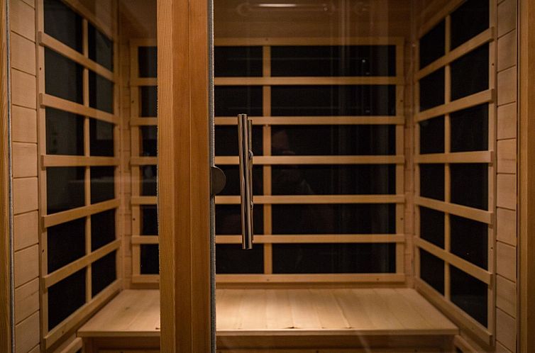 Appartement #11 mit Balkon