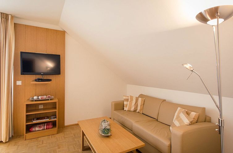 Appartement #11 mit Balkon
