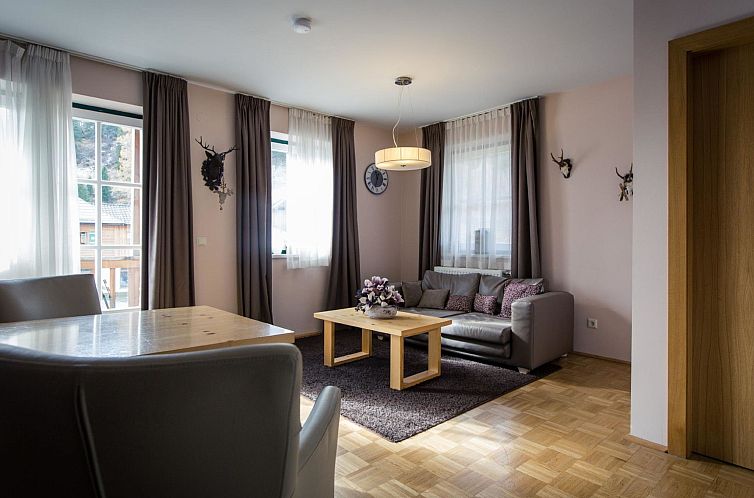 Appartement #5 mit Balkon