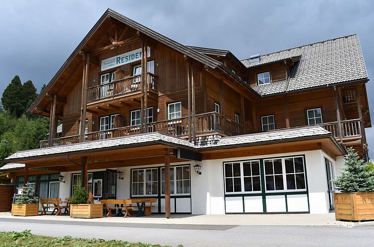 Appartement #14 mit Balkon