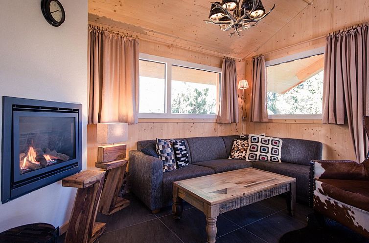 Vakantiehuis # 20 mit IR-Sauna & Sprudelwanne innen