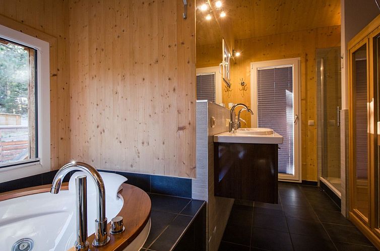 Vakantiehuis #24 mit IR-Sauna & Sprudelwanne Innen