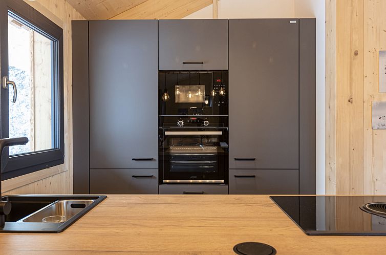 Vakantiehuis Superior Chalet mit Sprudelpool innen