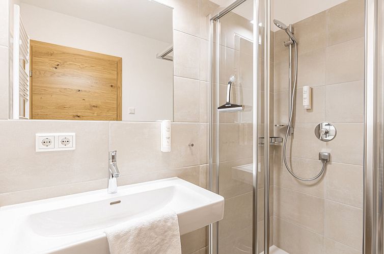 Appartement für bis zu 8 Personen + Hot Tub