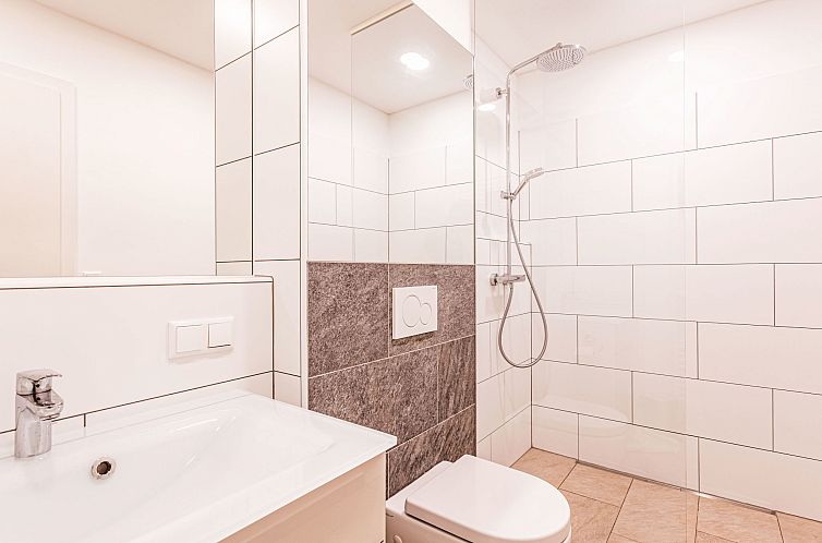 Appartement für 2 Erwachsene und 2 Kinder