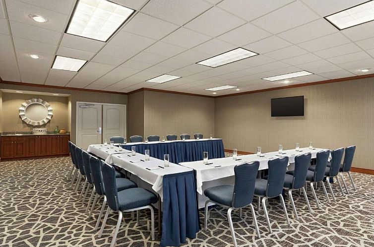 Homewood Suites by Hilton Allentown-Bethlehem Airport