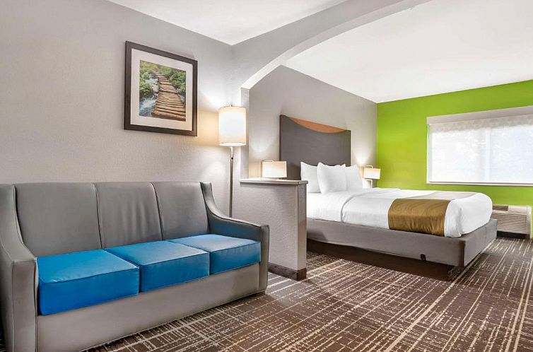 Quality Inn & Suites Birmingham - Highway 280