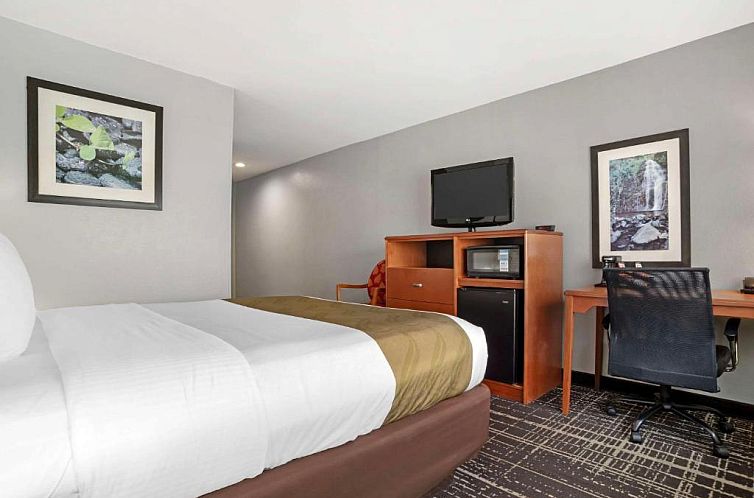 Quality Inn & Suites Birmingham - Highway 280