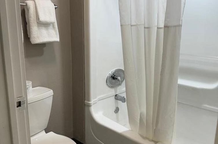 Motel 6-Bradenton, FL