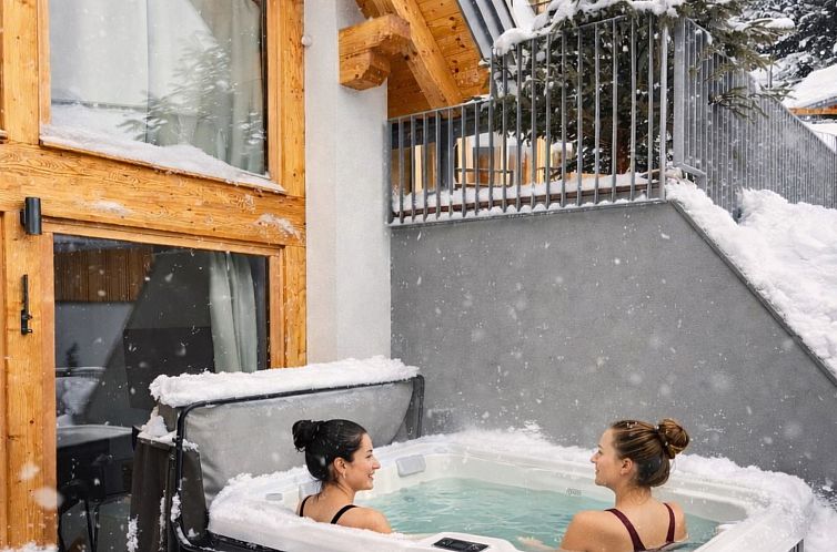 Vakantiehuis Chalet Nr. 1 mit 2 SZ, Sauna & Whirlpool