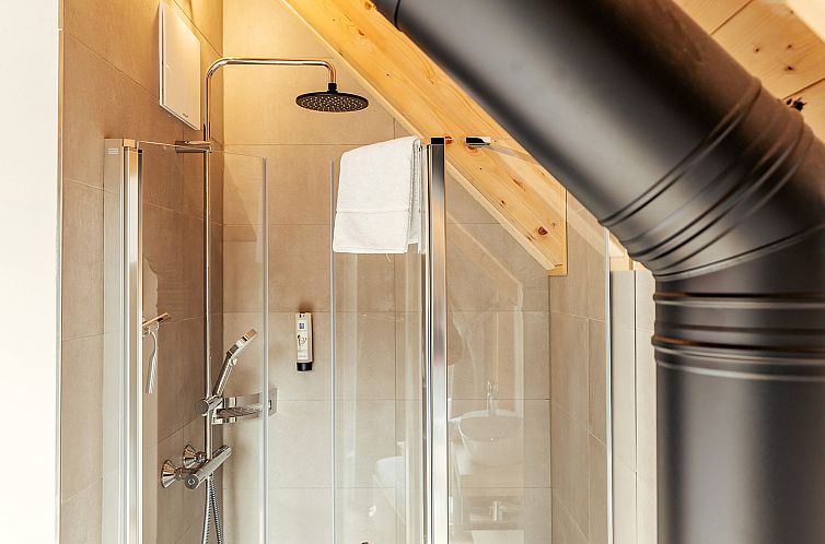 Vakantiehuis Chalet Nr. 1 mit 2 SZ, Sauna & Whirlpool