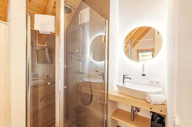 Vakantiehuis Chalet Nr. 1 mit 2 SZ, Sauna & Whirlpool