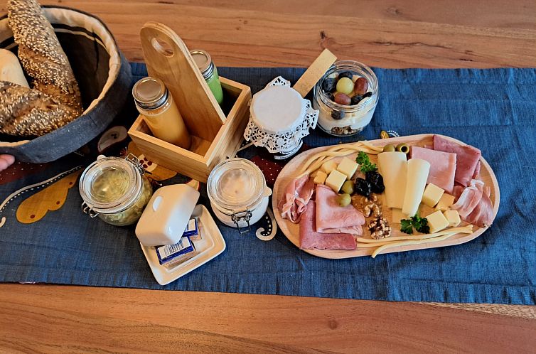 Vakantiehuis Chalet Nr. 4 mit 2 SZ, Sauna & Whirlpool