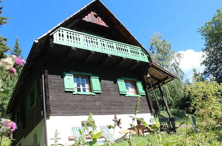Rustic vacation home Cottage in Murau, located in the green countryside of Styria, Austria.