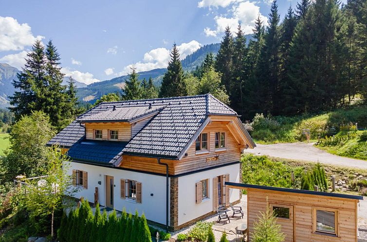 Enjoy the winter charm of Chalet Karibu, a vacation home located in beautiful Donnersbachwald, Styria.