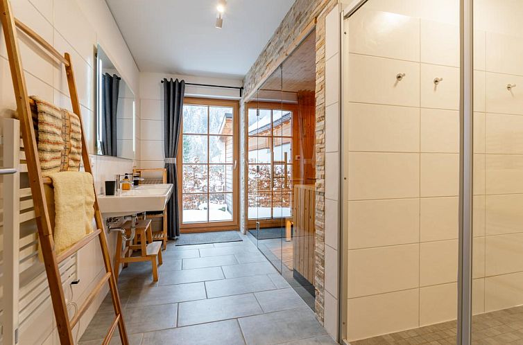Haus Laura