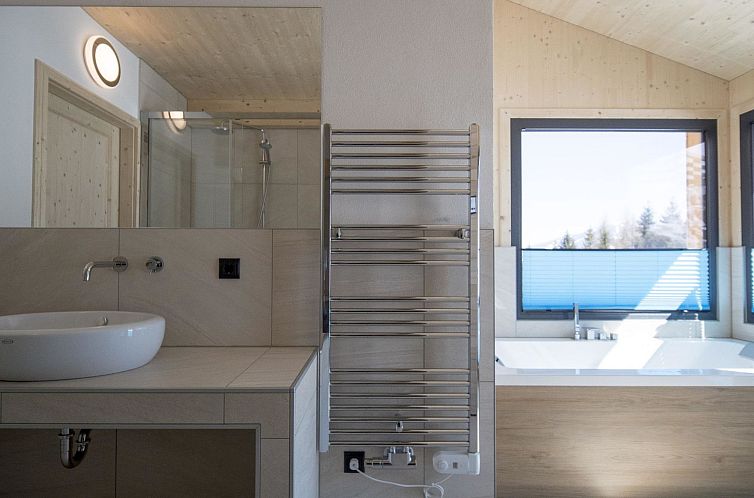 Vakantiehuis Premium # 09 mit Sauna & Swim Spa