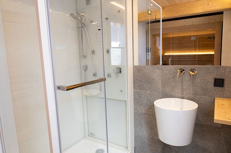 Appartement Superior mit Sauna & Außenbadewanne