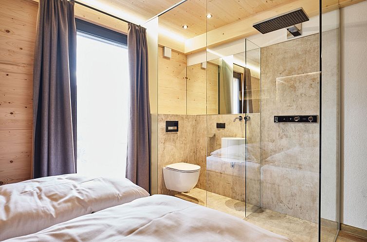 Vakantiehuis Premium mit 4 Schlafzimmern,Sauna&Pool