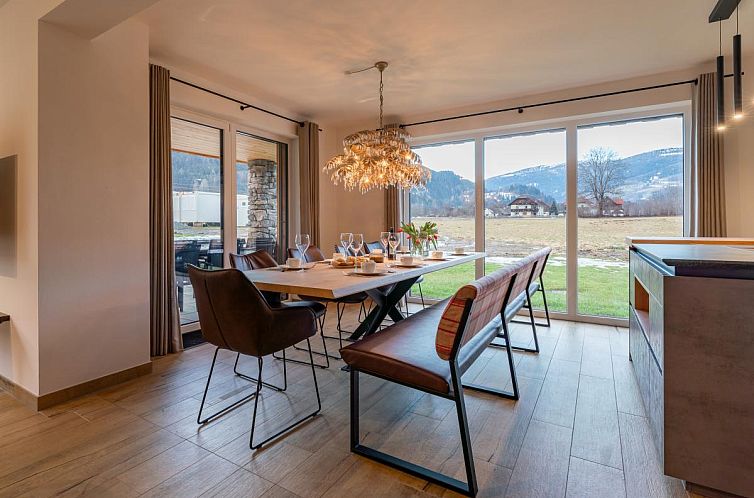 Mountain Chalet Krek Wak Wou