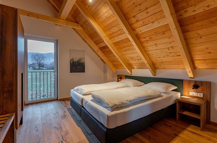 Mountain Chalet Krek Wak Wou