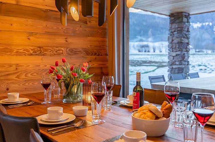 Mountain Chalet Aquarius 5A