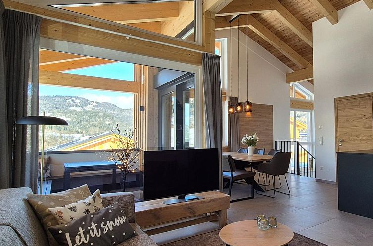 Almchalet Alpenglück