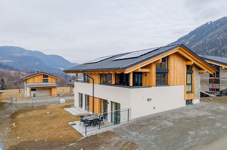 Grebenzen Lodges 49B