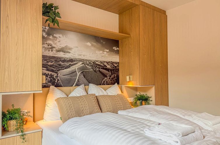Birdie Lodge