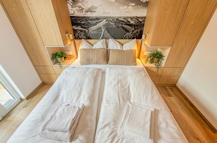 Birdie Lodge