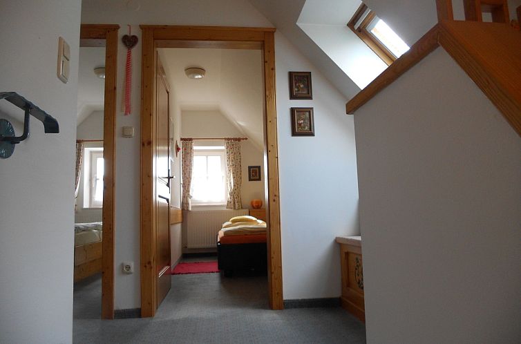 Vakantiehuis mit Gemeinschaftspool und Terrasse
