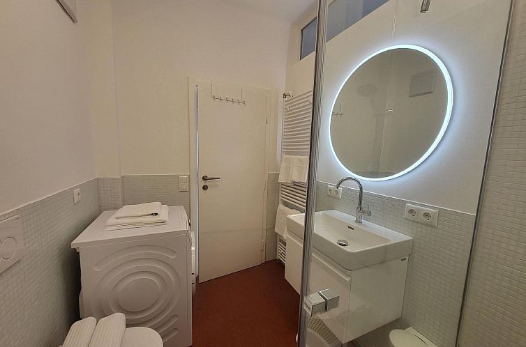 Appartement Orange Flat neben K-F-Universität, neu und gem?