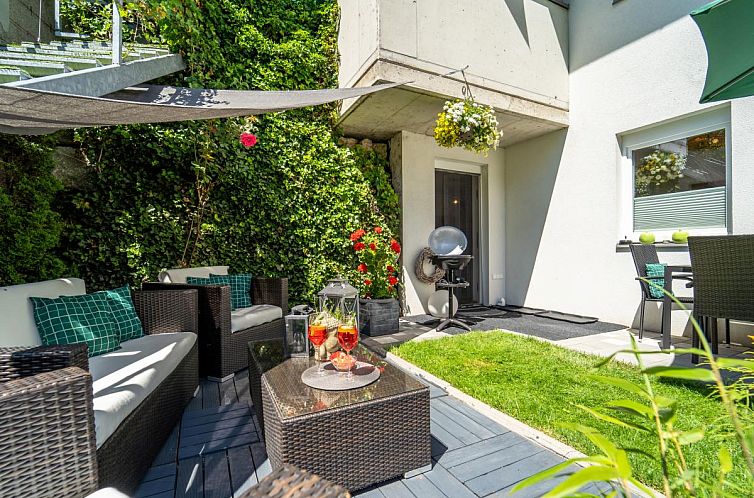 Garden Relax Apart