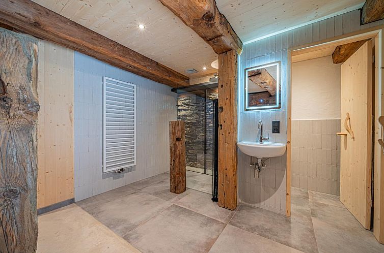 Raneburg 4 Stallhaus