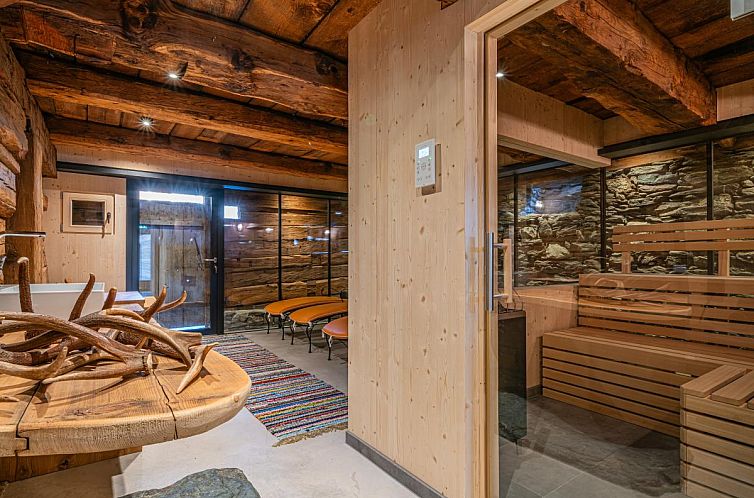 Raneburg 4 Stallhaus