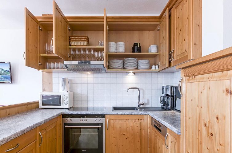 Next to the ski lift A 4