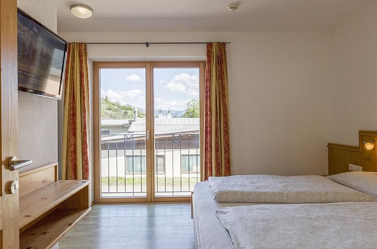 Next to the ski lift A 4