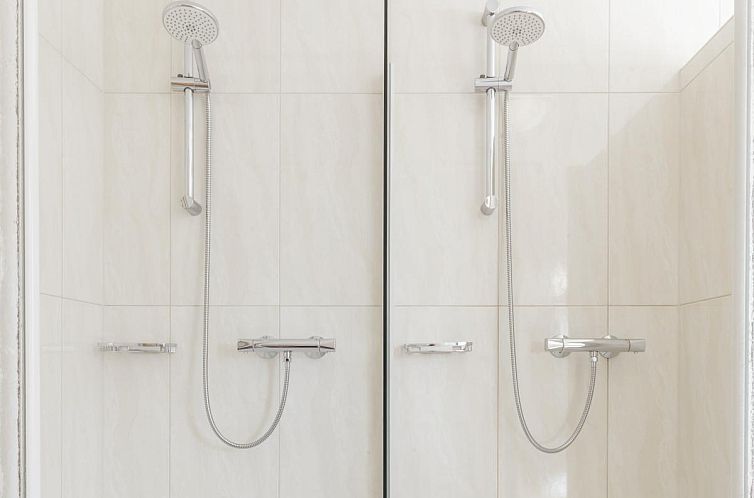 Next to the ski lift A 4