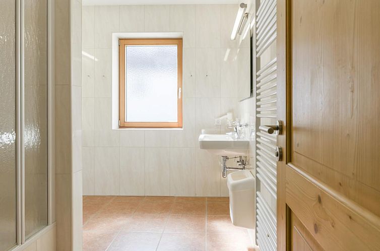 Next to the ski lift A 4