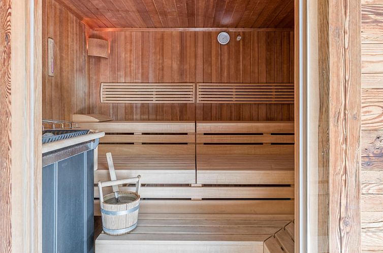 Next To The Ski Lift A 3 und A 4