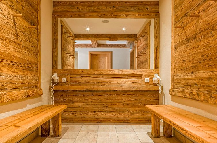 Next To The Skilift A 1 und A  2