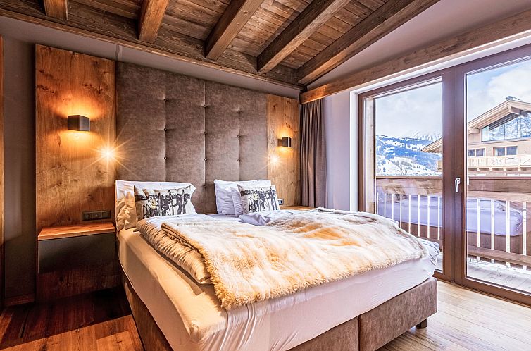 Vakantiehuis Chalet mit 4 Schlafzimmern