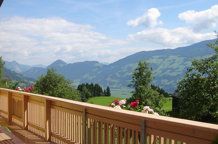 Vakantiehuis mit Panoramaterrasse in Fügenberg