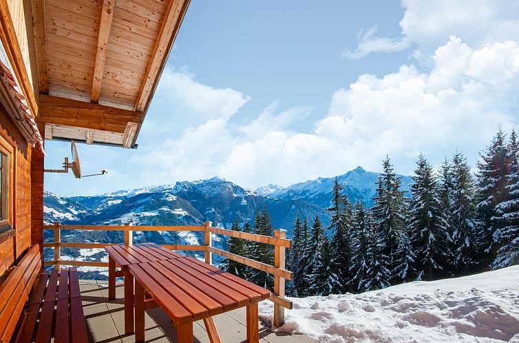 «Almhütte Nase»